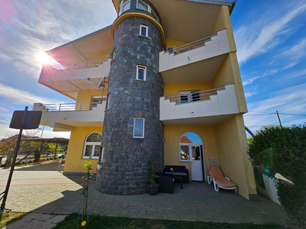 Apartments San Sukosan Ngoại thất bức ảnh