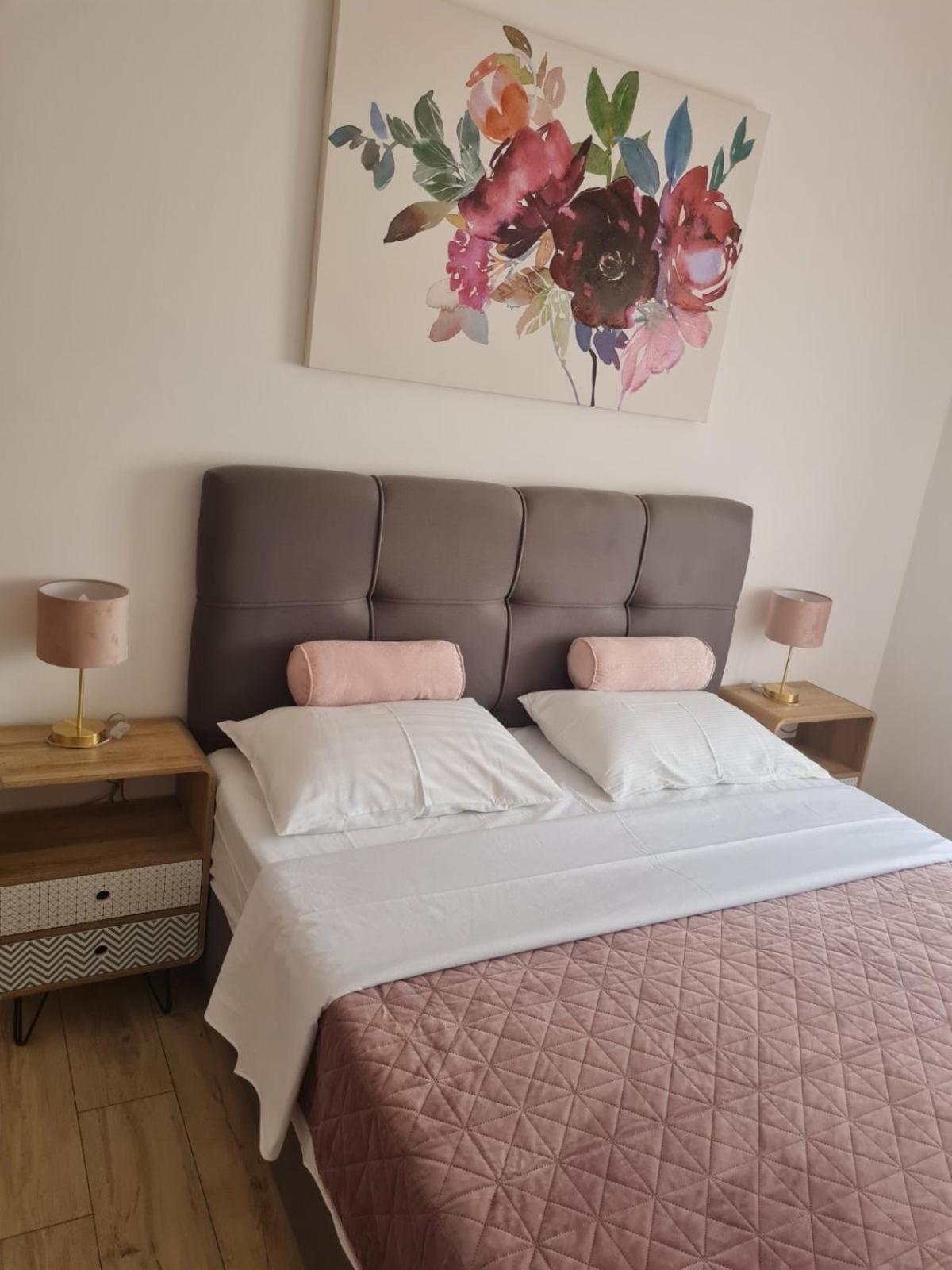 Apartments San Sukosan Ngoại thất bức ảnh
